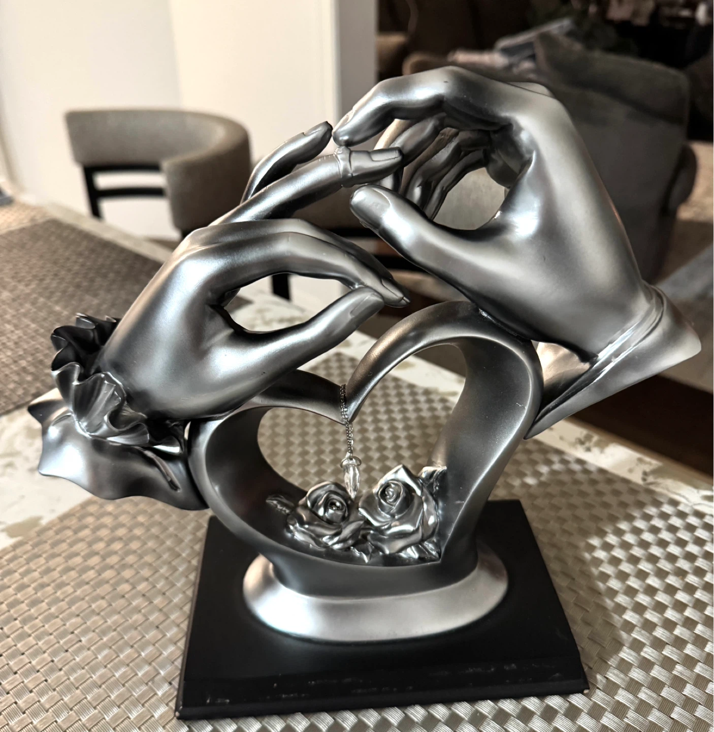 Silver Heart and Hands Sculpture with Roses and Crystal - photo 4