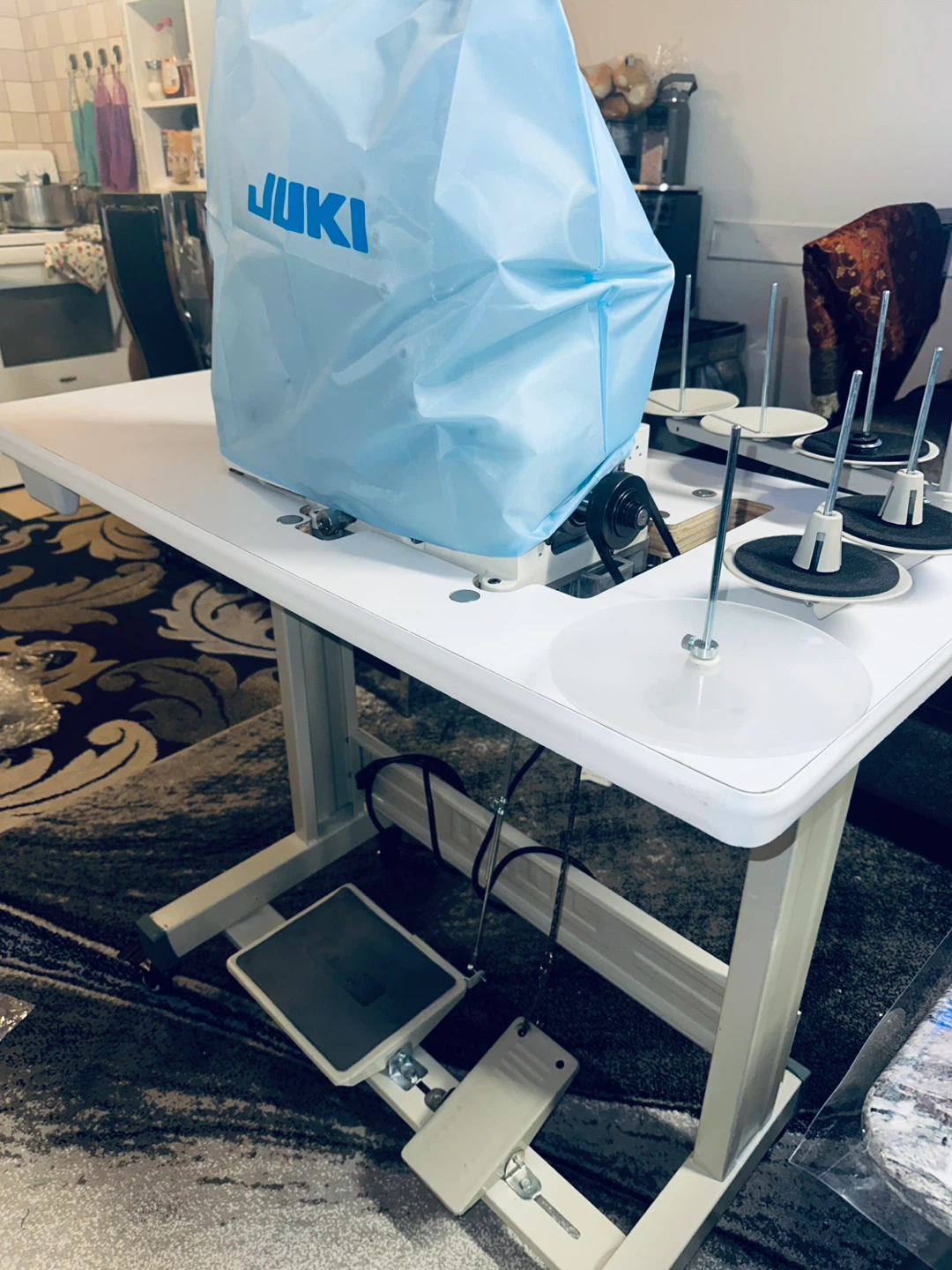 JUKI MF-7523 Industrial Coverstitch Machine w - photo 3