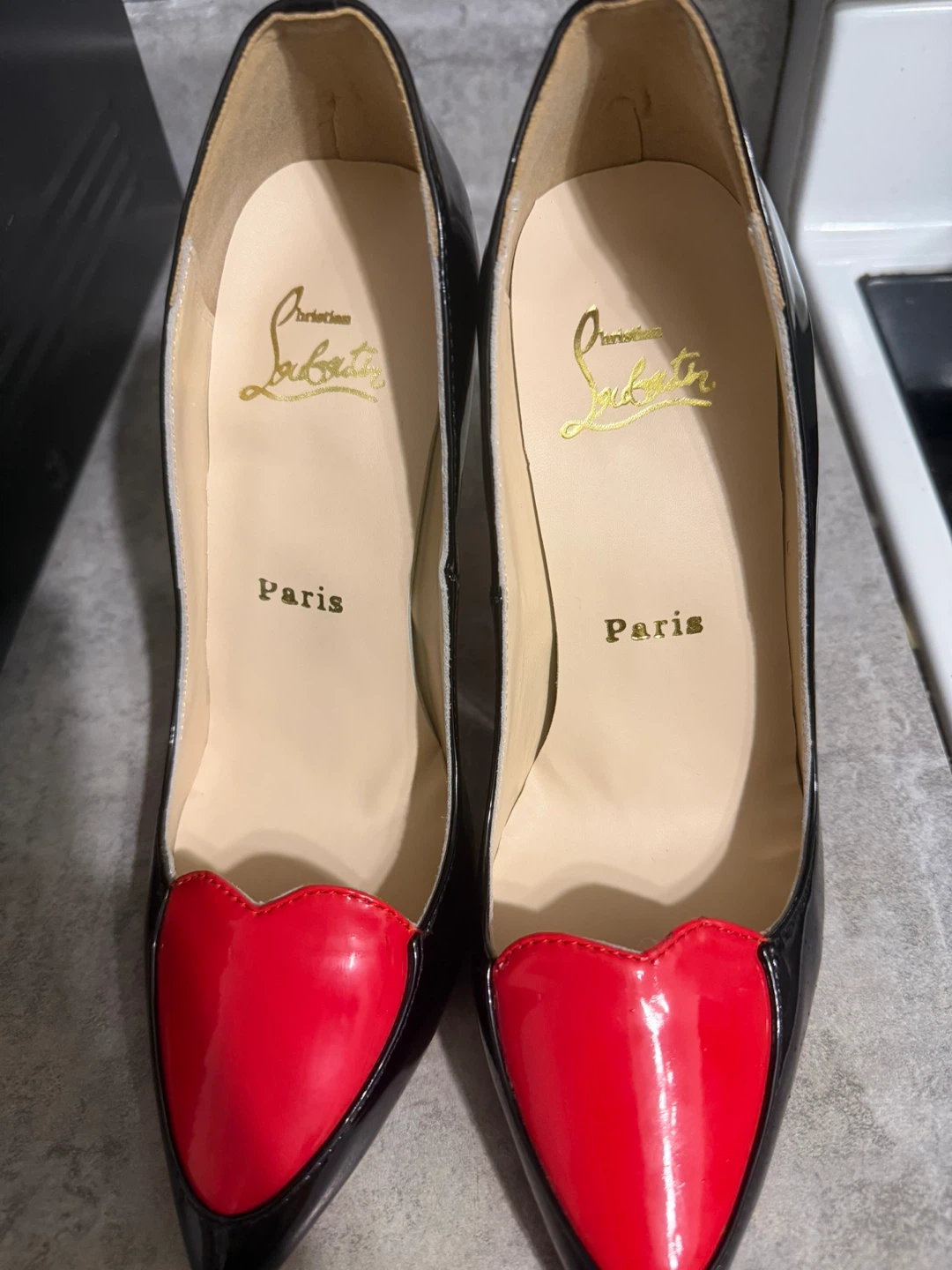 Christian Louboutin Black Patent Heart Pumps - photo 4