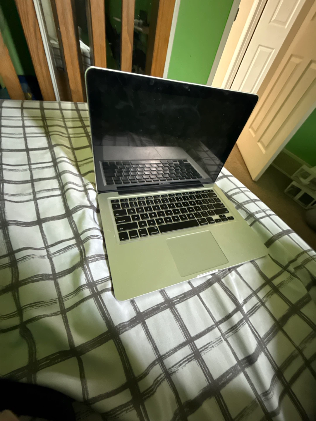 Apple MacBook Pro 2012 or 2015 - photo 2