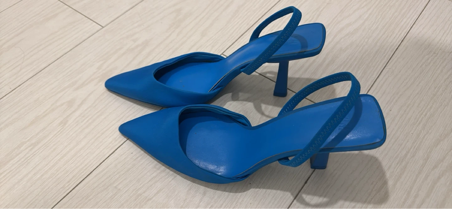 Blue H&M Slingback Heels - Size 40 - photo 2