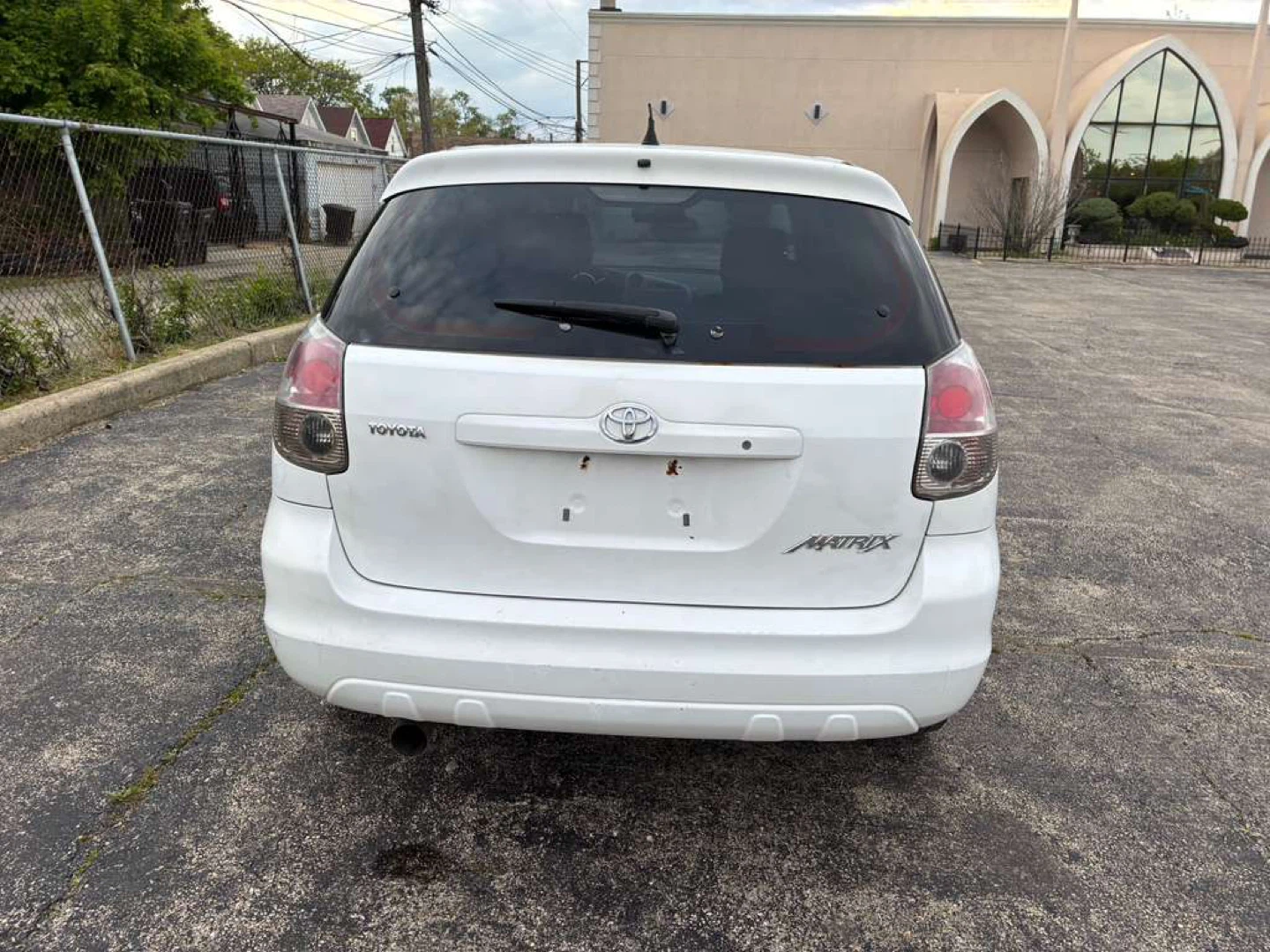 2007 White Toyota Matrix con 127 mil millas - photo 4