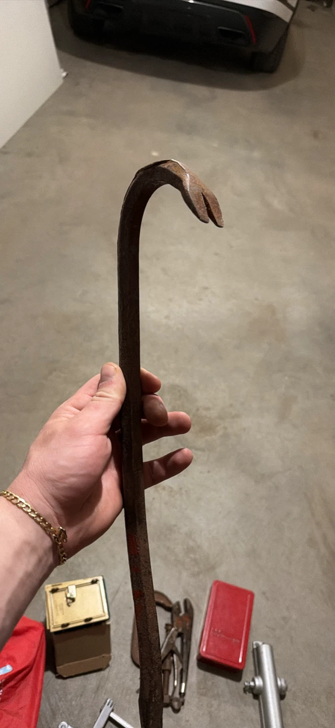 Heavy Duty Crowbar