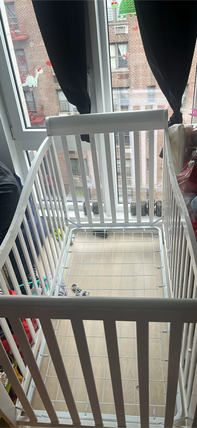 White Crib