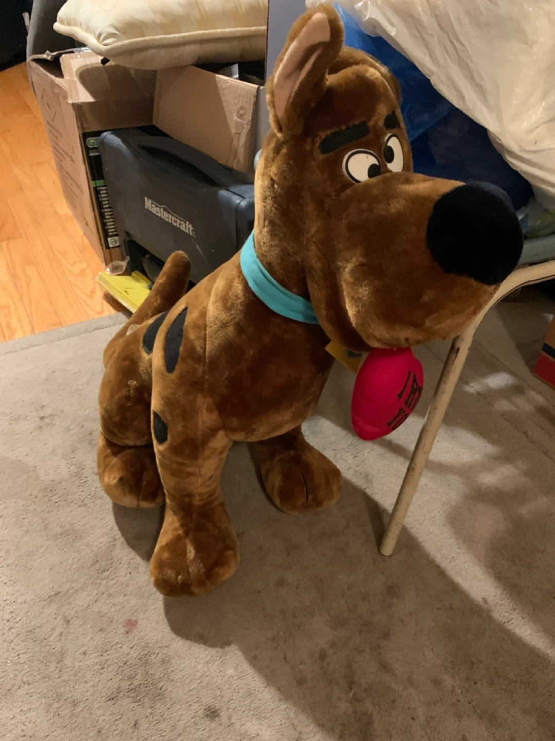 Vintage 21” Scooby Doo plushie/stuffed animal.
