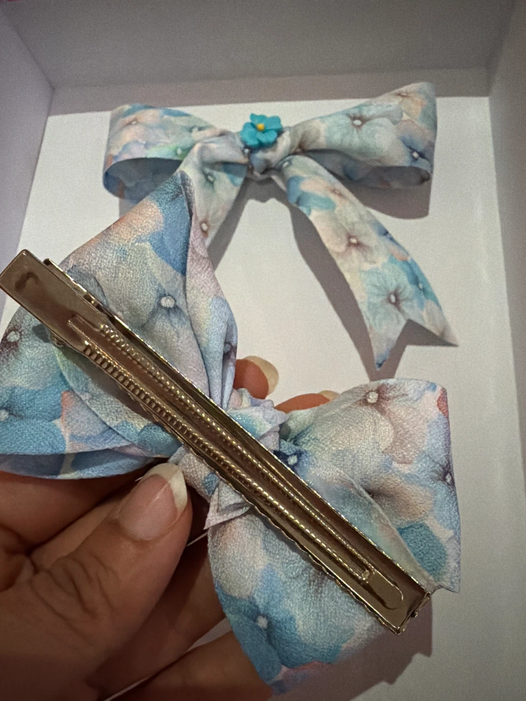 Floral Bow Hair Clips (Set of 2) - photo 2