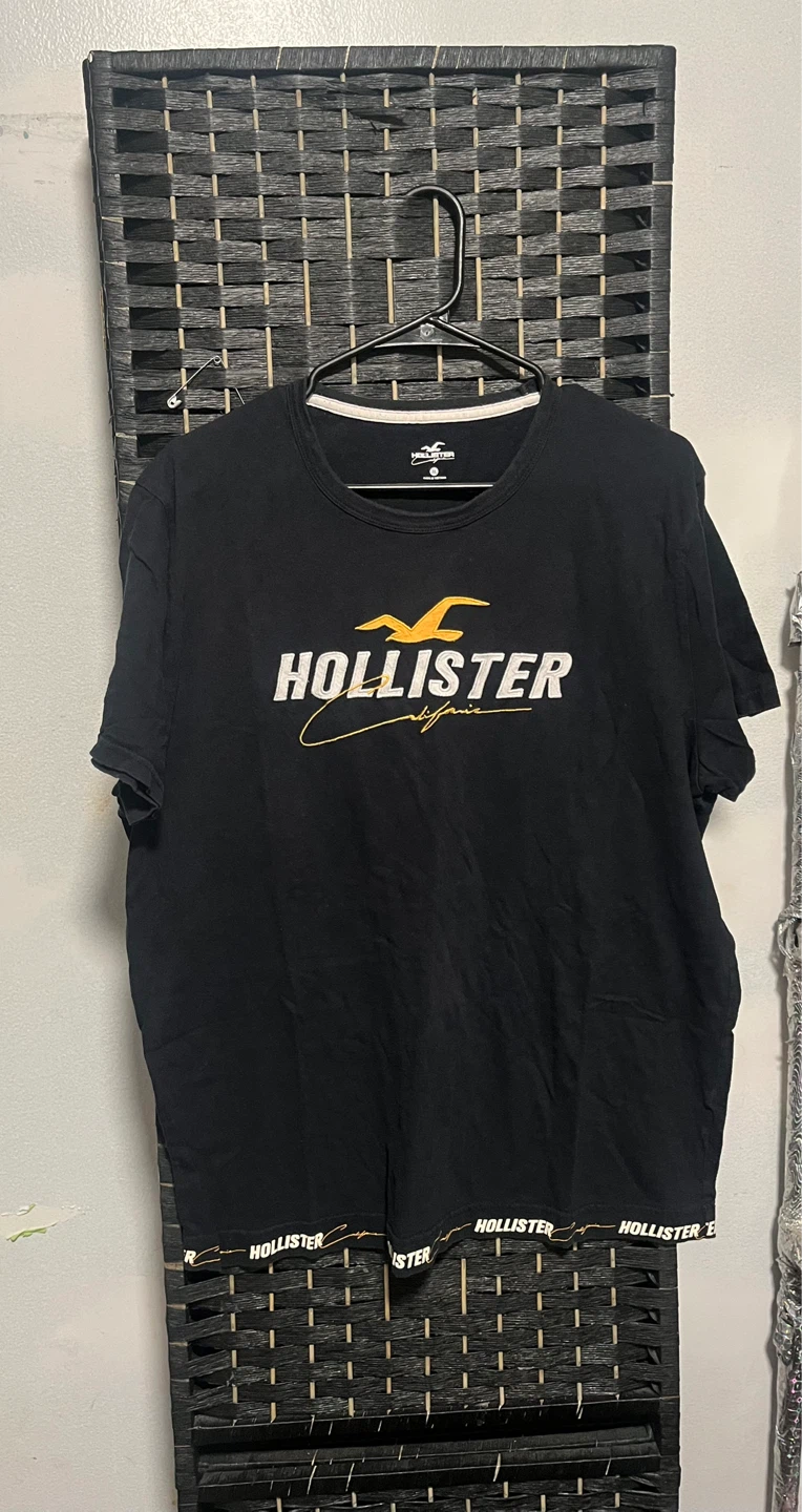 Hollister California Black T-Shirt Size XL - photo 2