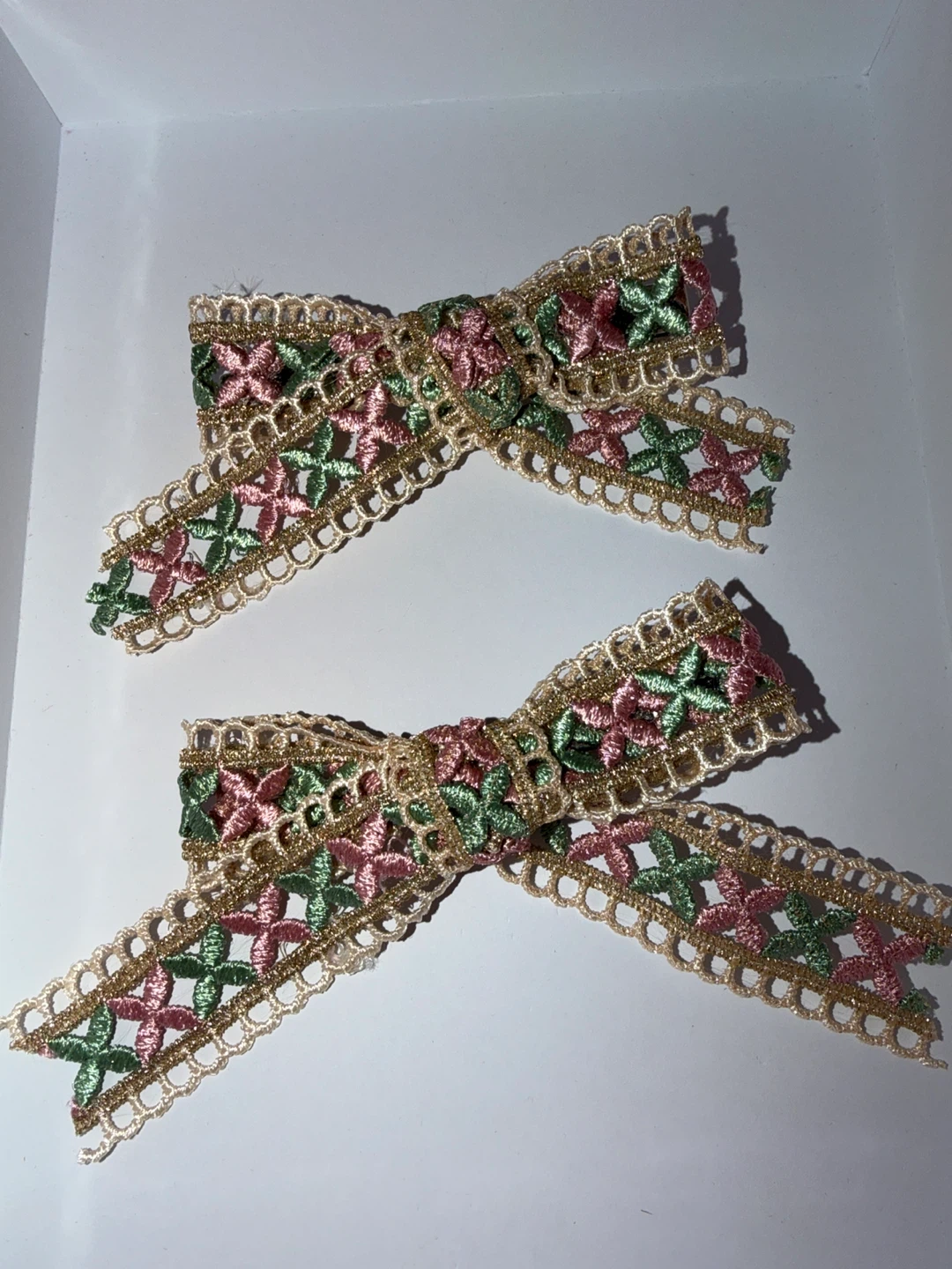 Set of 2 Embroidered Bow Hair Clips