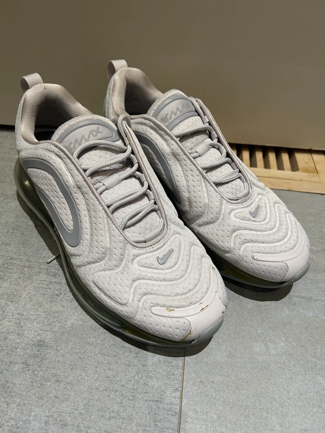 Nike Air Max 720 Shoes