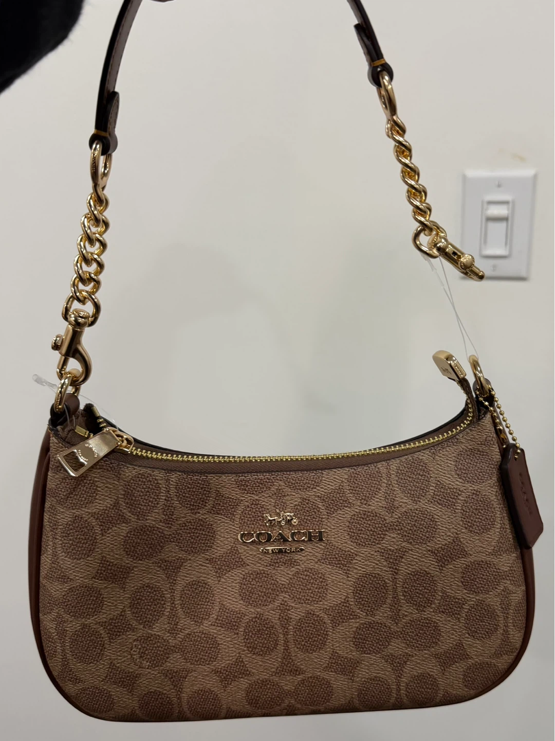 Coach - Teri Shoulder Bag