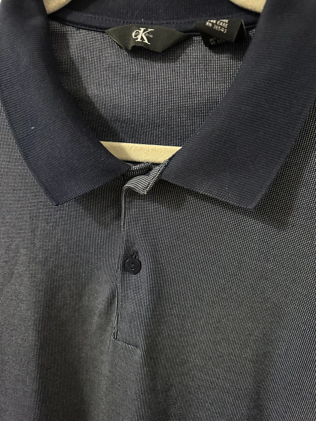 Calvin Klein Men’s Piqué Micro-Dot Polo Shirt | Navy Blue - photo 5