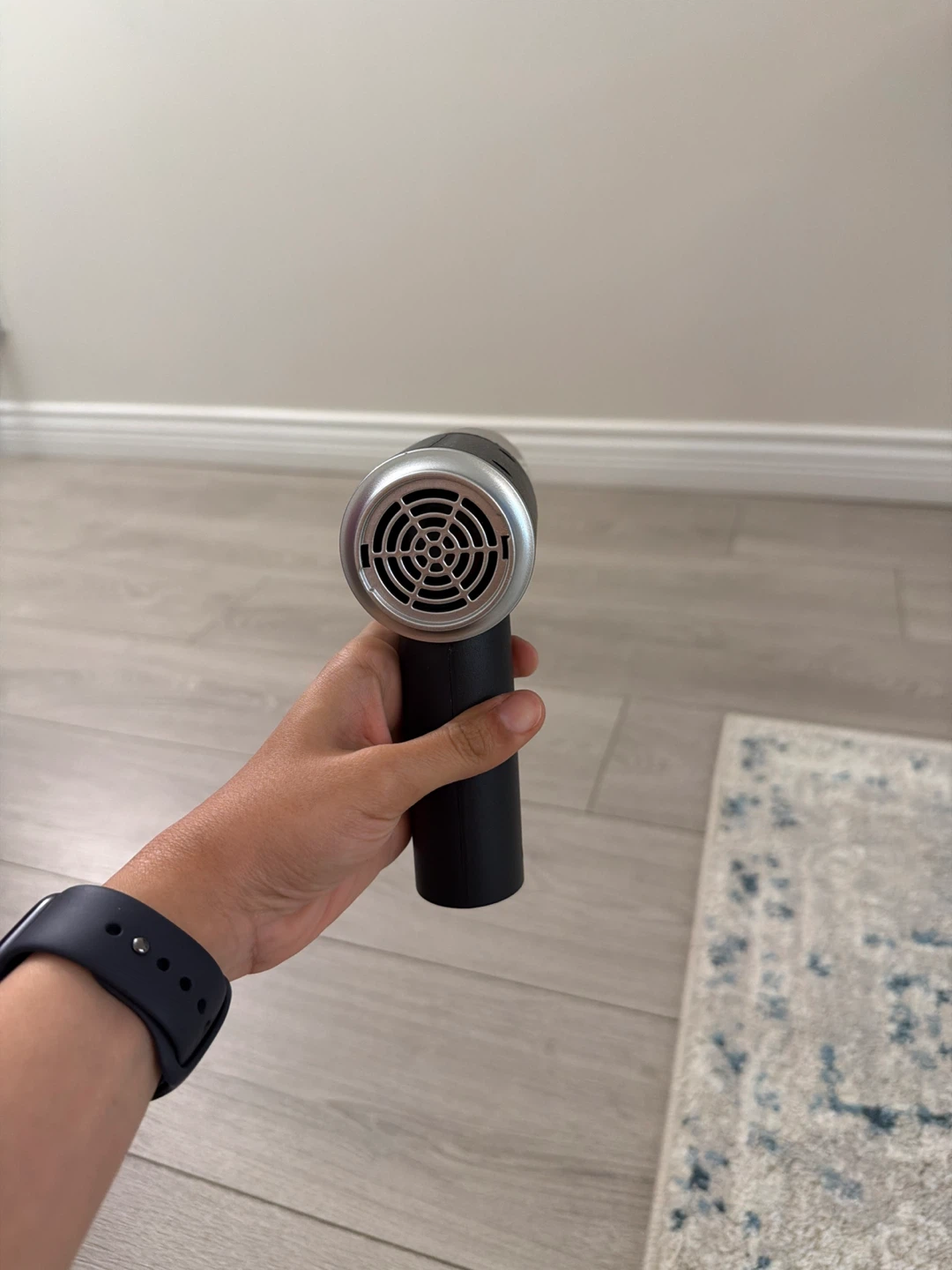 Cordless Mini Vacuum Cleaner and Air Duster - photo 2