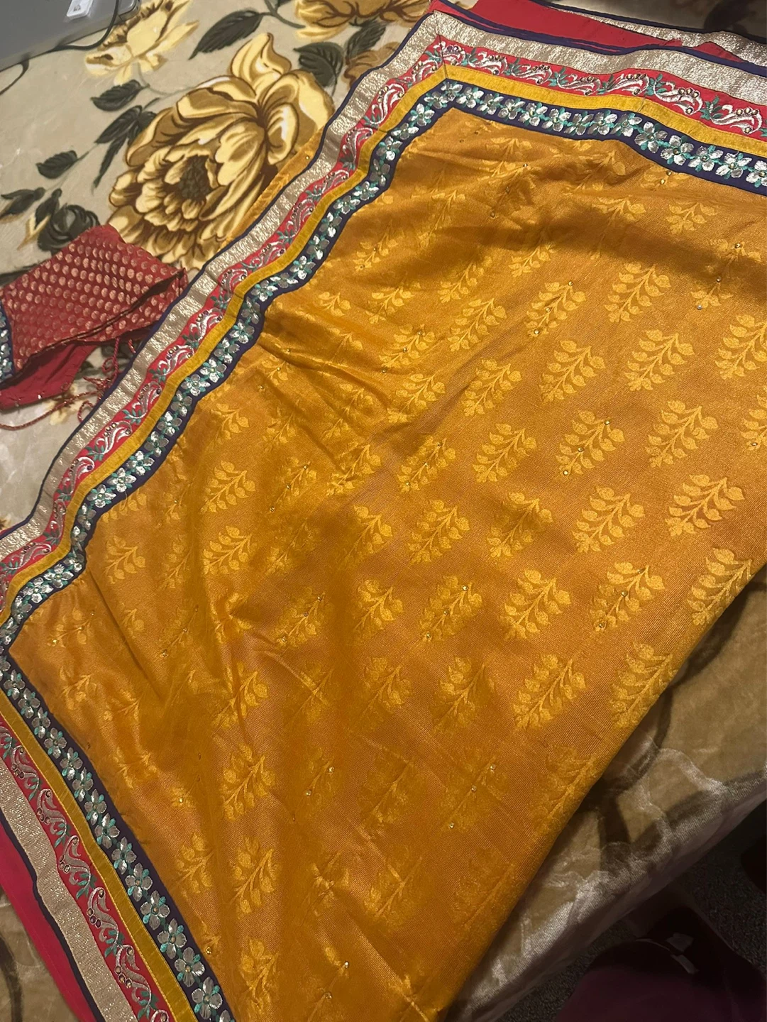 Women's Saree - Yellow and Red with Embroidery - photo 4