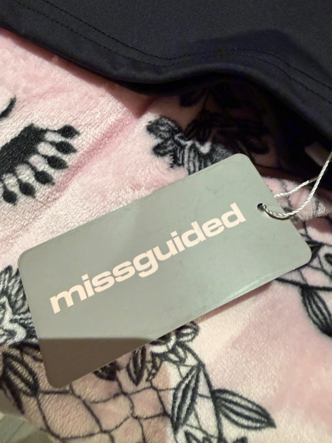 Missguided Black Slip Dress with Built-in Bra - photo 3