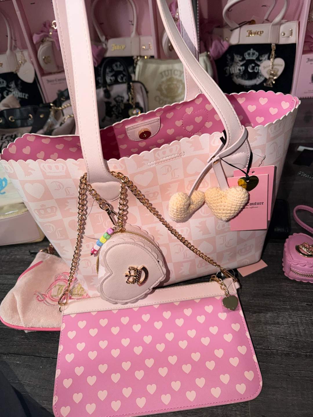Juicy Couture Sweet Break Time Tote & Wristlet Shoulder Bag Set - photo 3