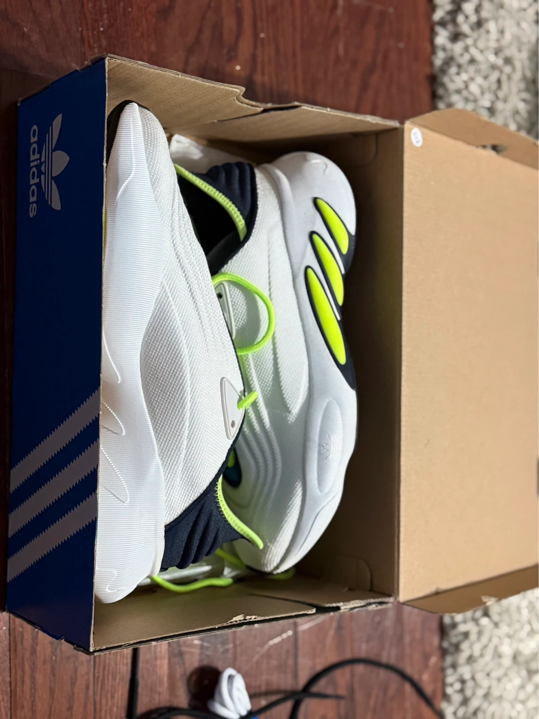 Adidas Men's White & Yellow Running Shoes - Size 9