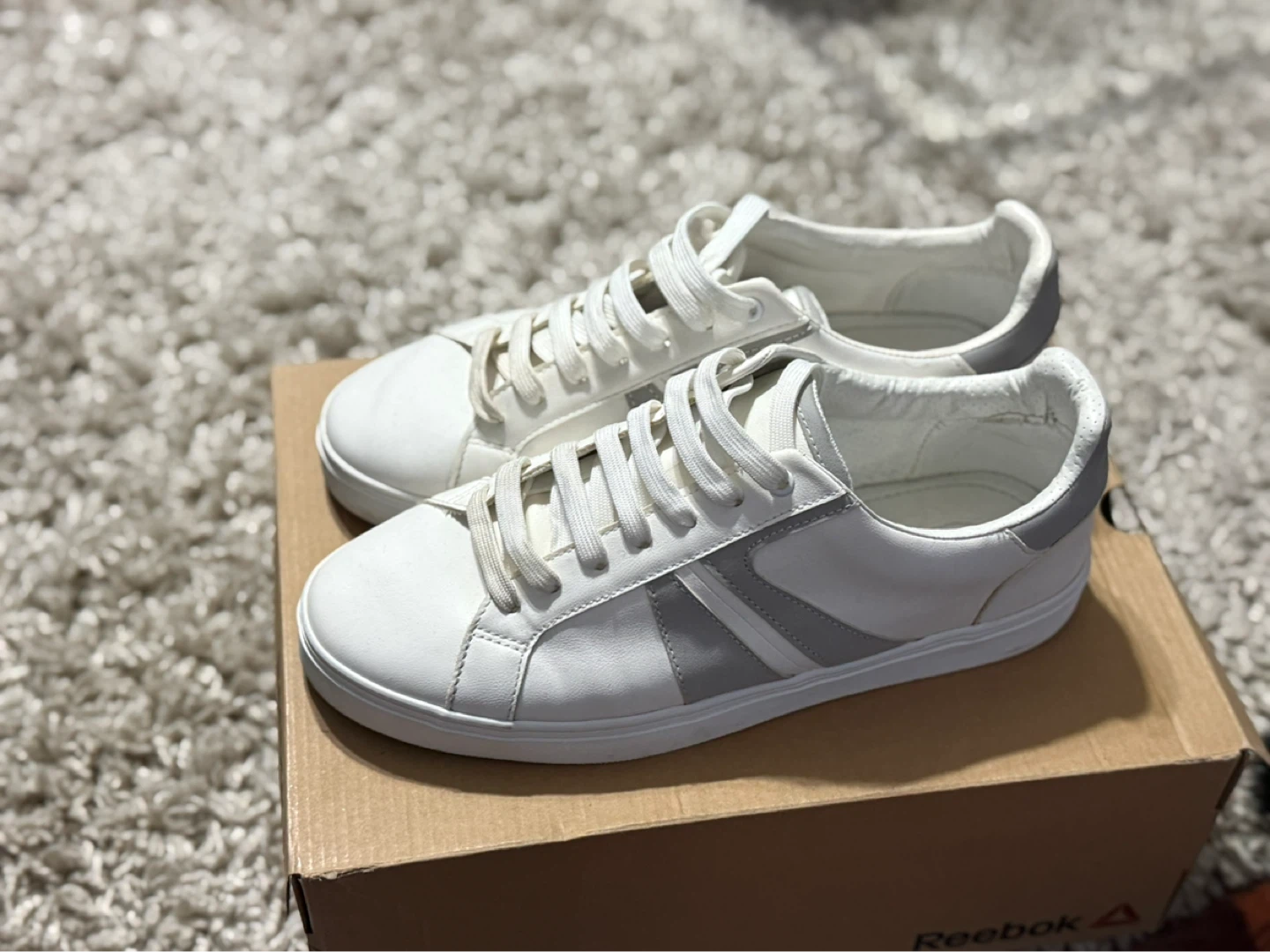 Zara sneakers (2) - photo 2