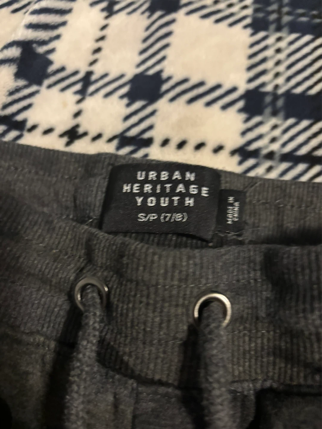 Urban Heritage Youth Camo Joggers Size S/P (7/8) - photo 2