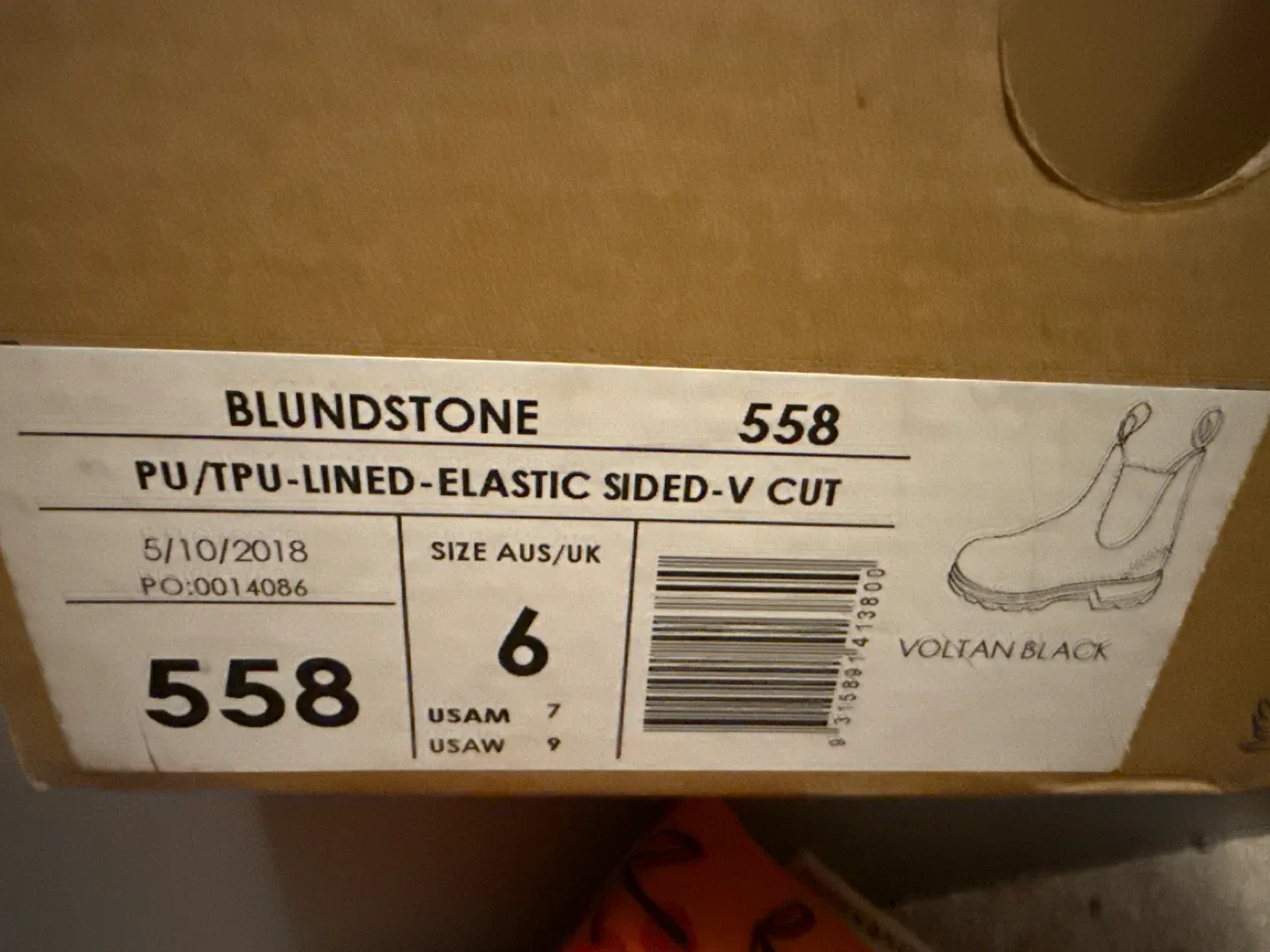 Blundstone 558 Elastic Sided V Cut Boots