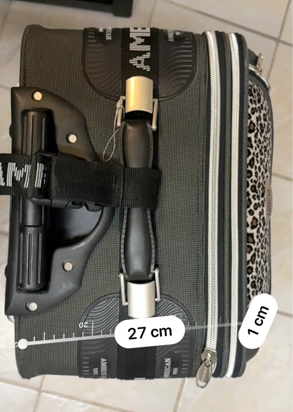 American Tourister Leopard Print Rolling Suitcase - photo 4