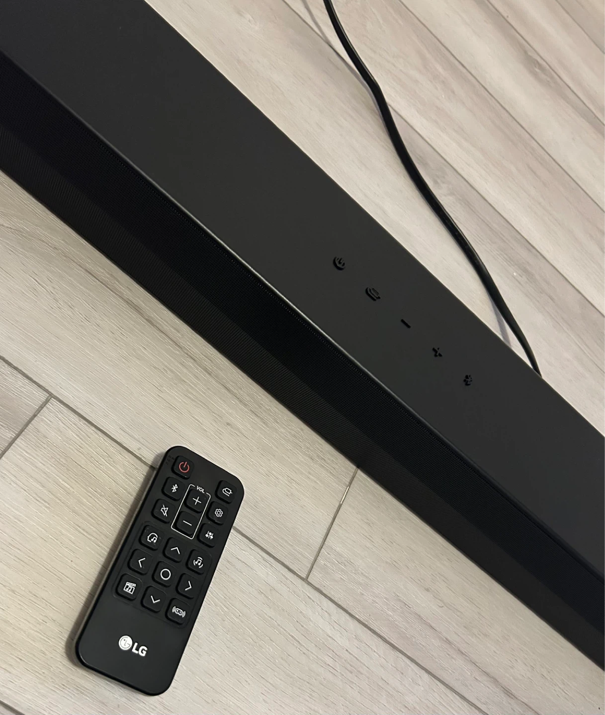 LG Soundbar with Remote