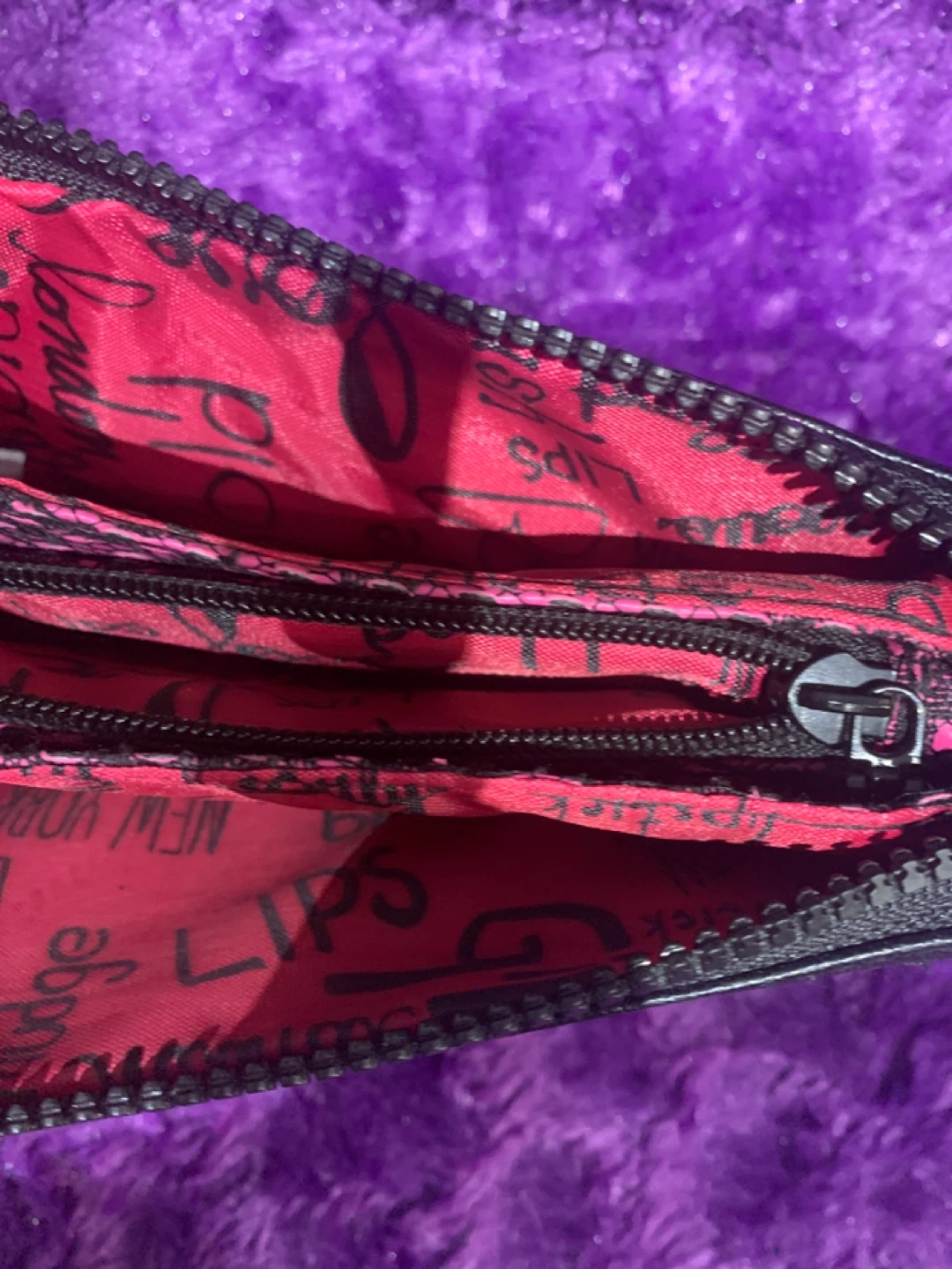SoHo London New York Pink Lace Wristlet - photo 2