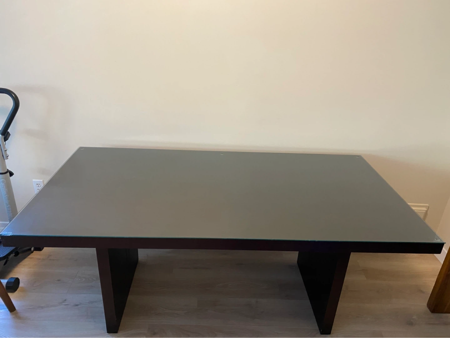 Dining table for sale - photo 2