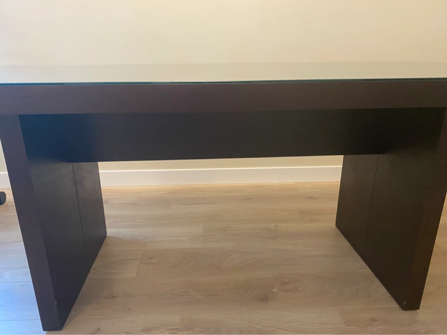 Dining table for sale - photo 3