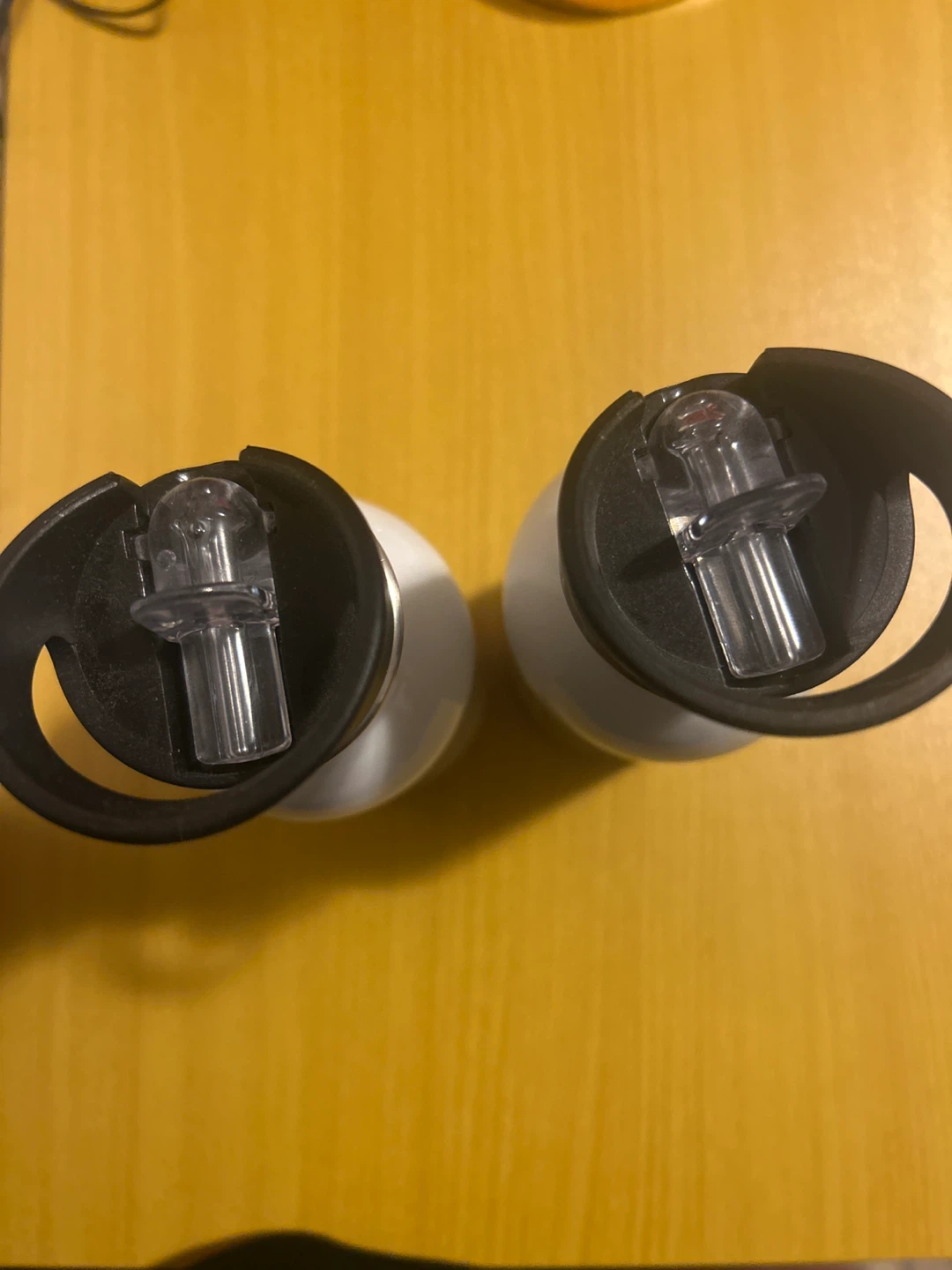 Pair of Freestyle Libre Water Bottles - photo 2