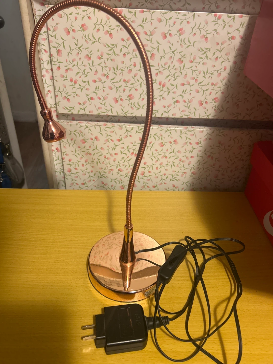 Rose Gold Gooseneck LED Desk Lamp