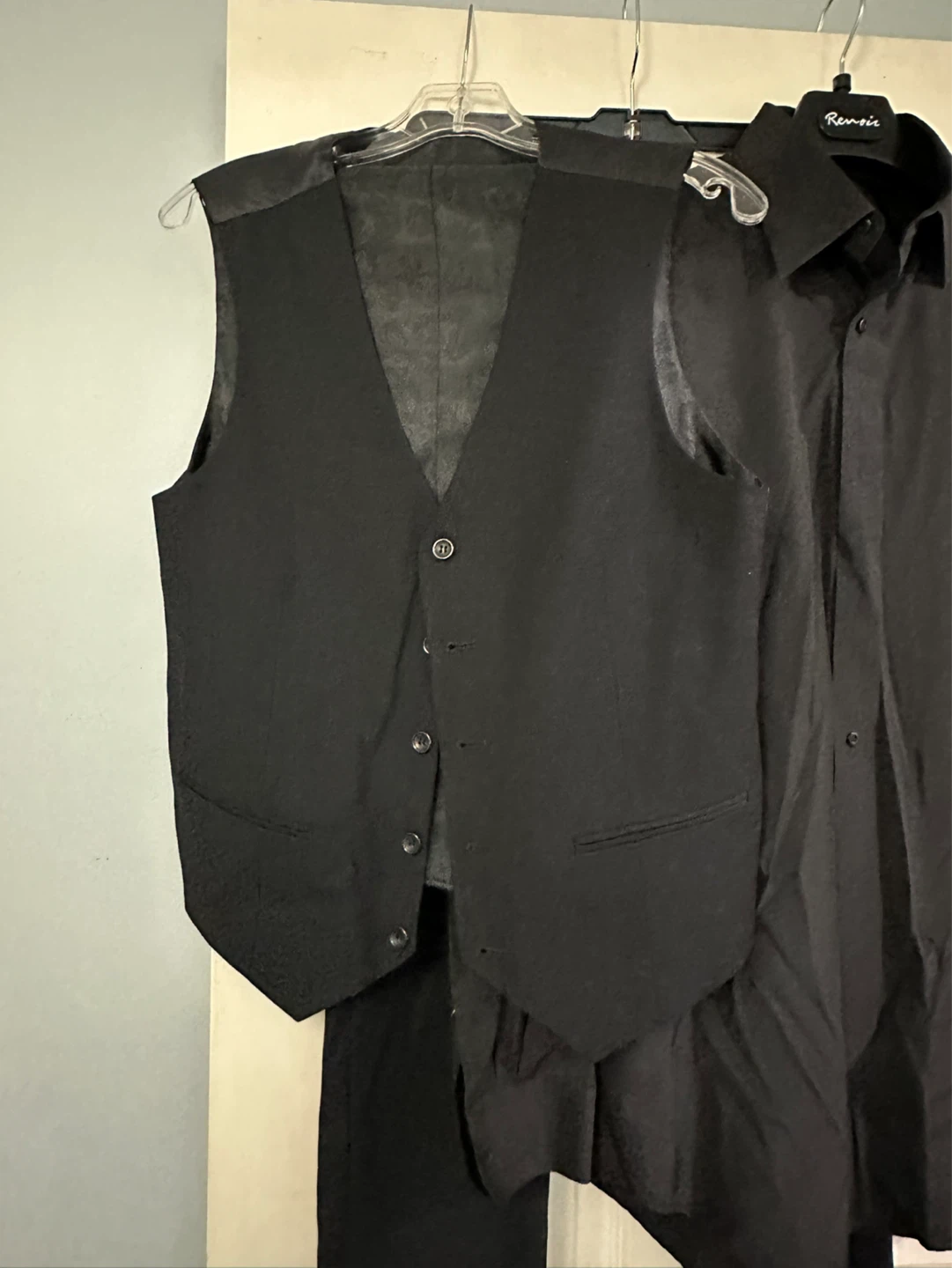 Black Tuxedo Suit - photo 2