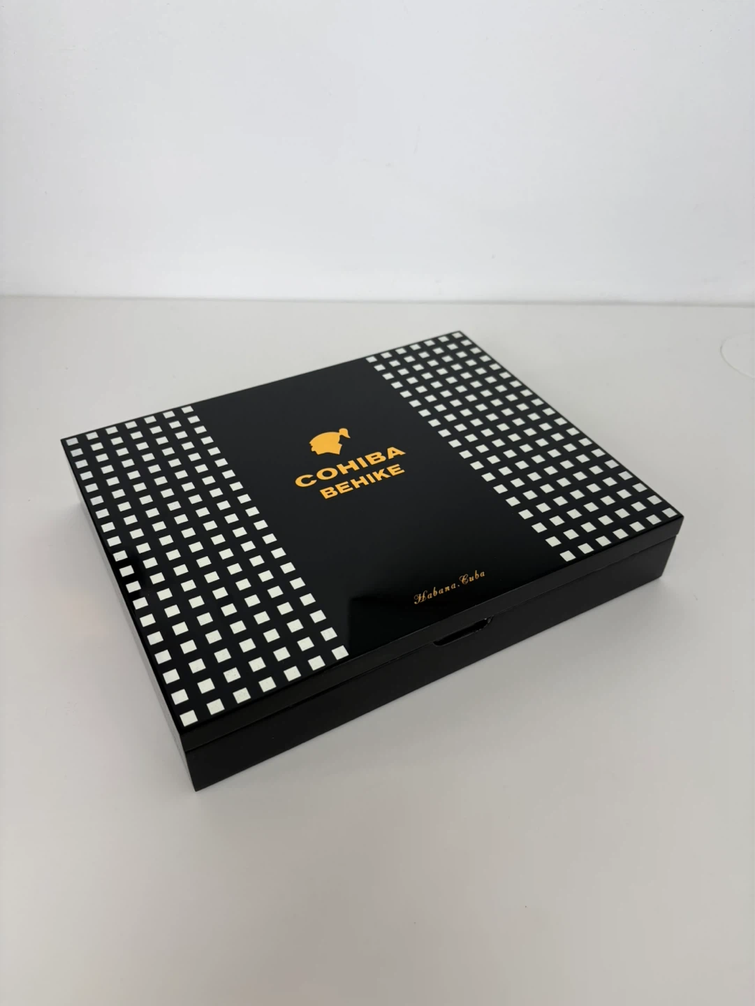 Empty Cohiba Behike BHK 56 Cigar Box - photo 2