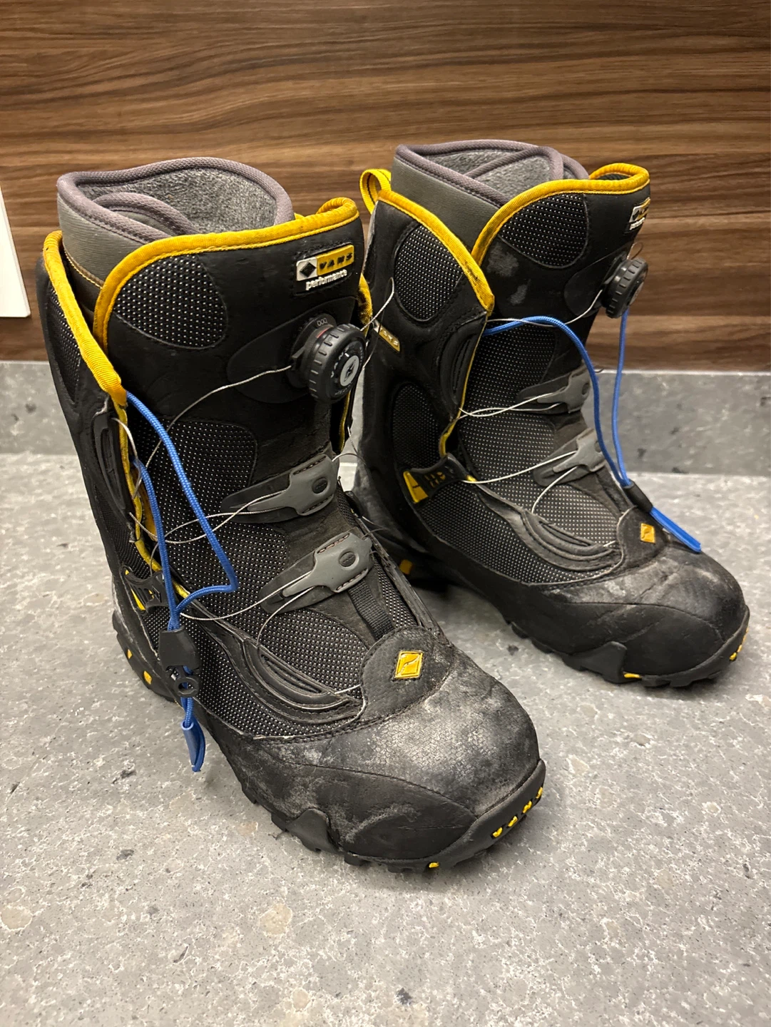 Vans Snowboard Boots