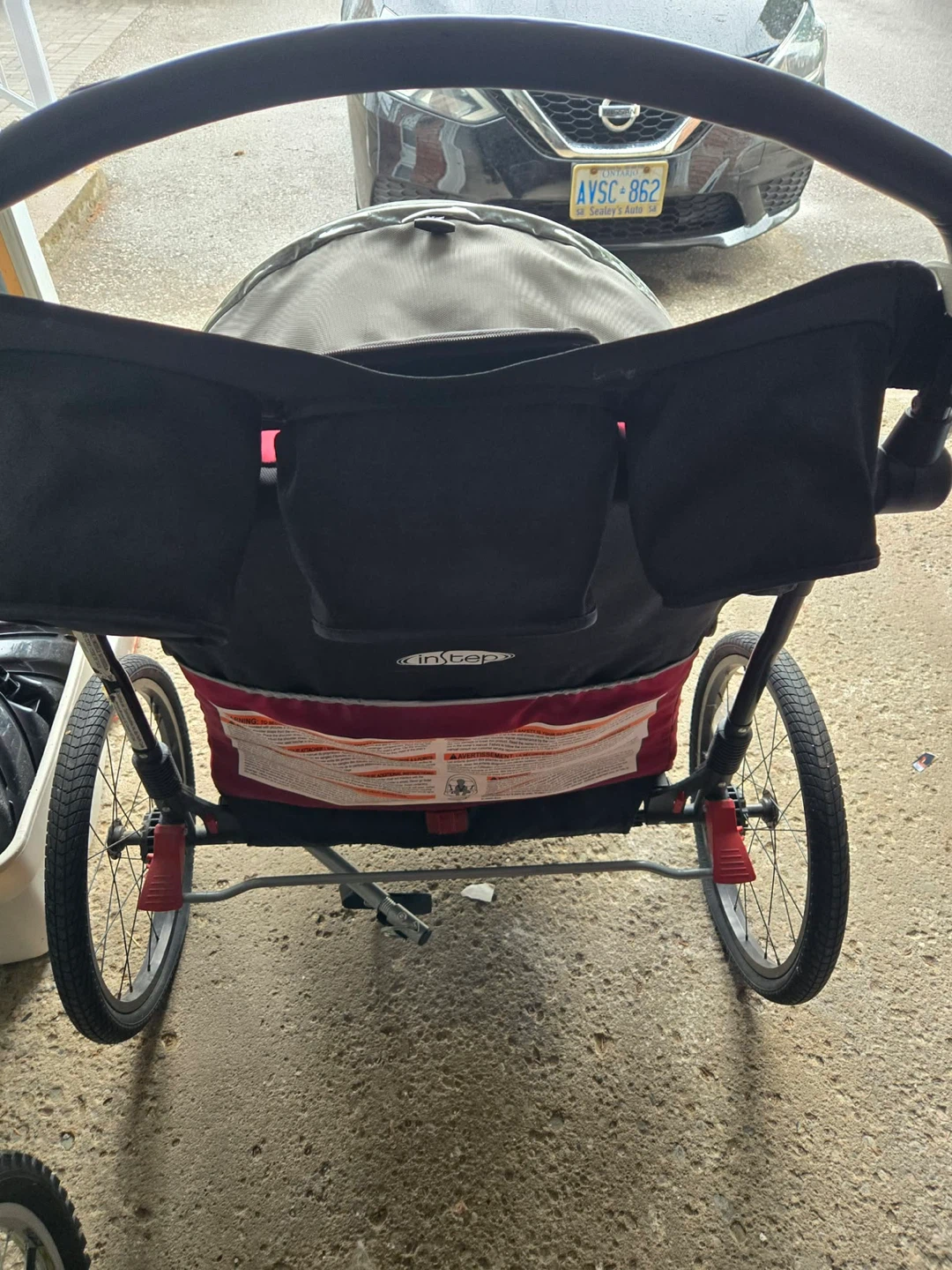 Instep Child Jogging Stroller / Trailer - photo 3
