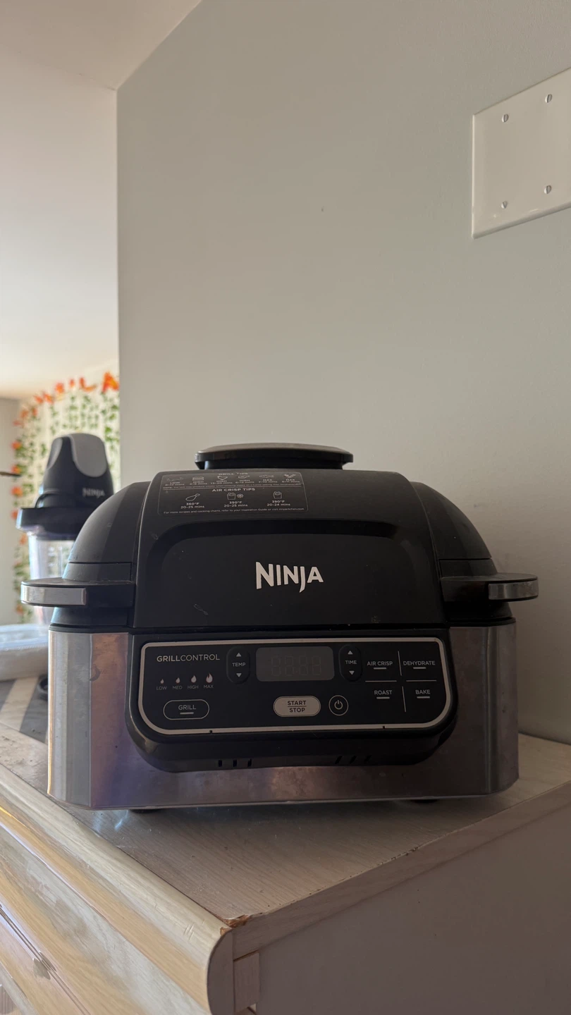 Ninja foodi air fryer & Grill