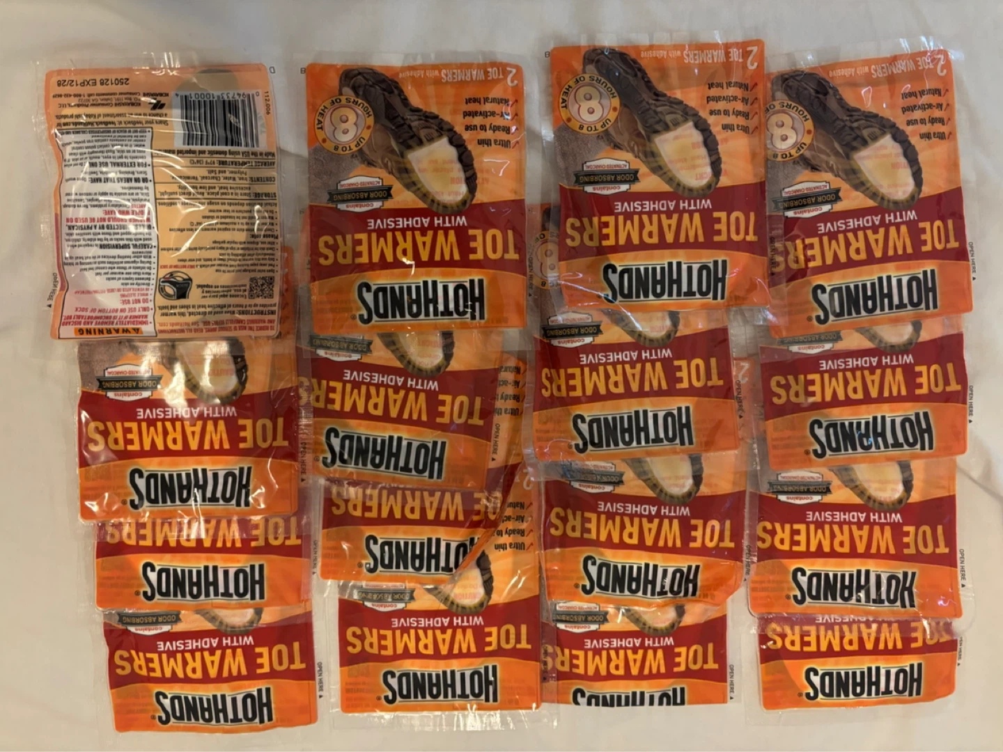 HotHands Toe Warmers (16 Pairs)