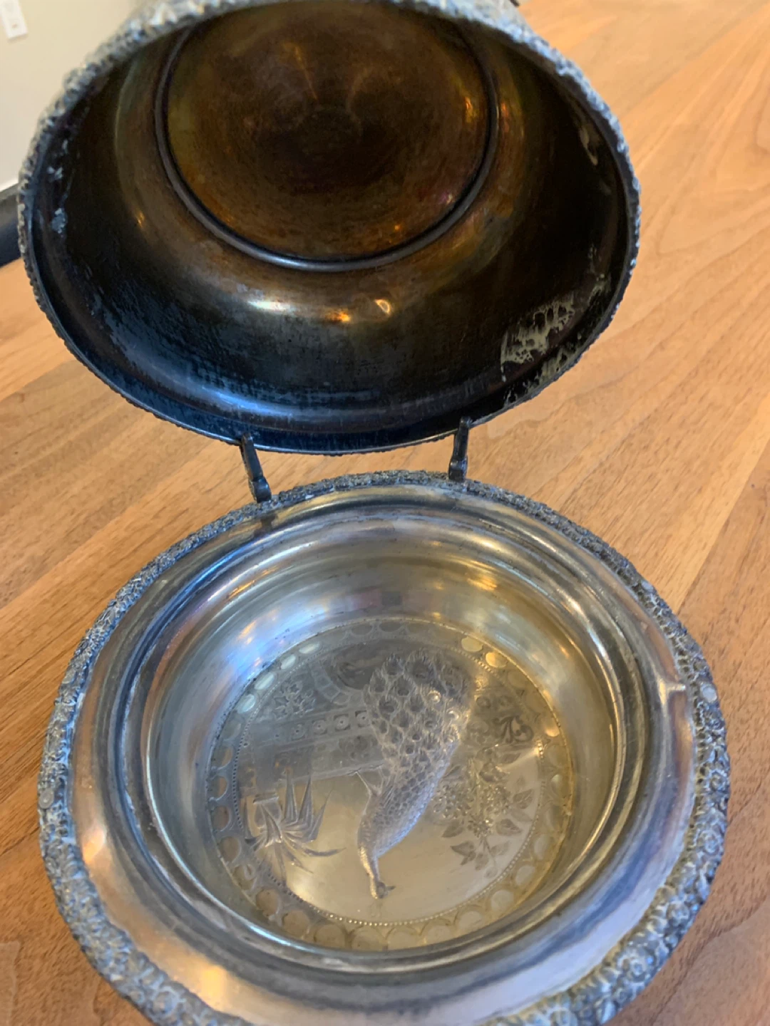 Vintage Silver Plated Butter Dish with Peacock Engraving - photo 5