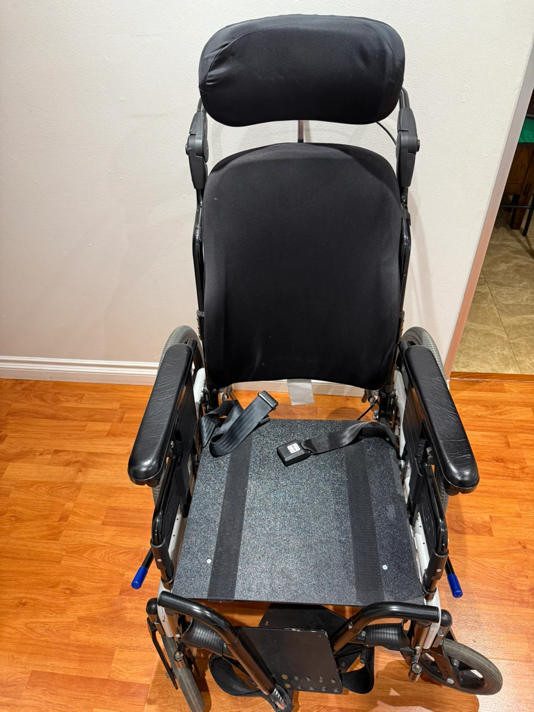 Future Prism Basic Back Wheelchair - photo 2