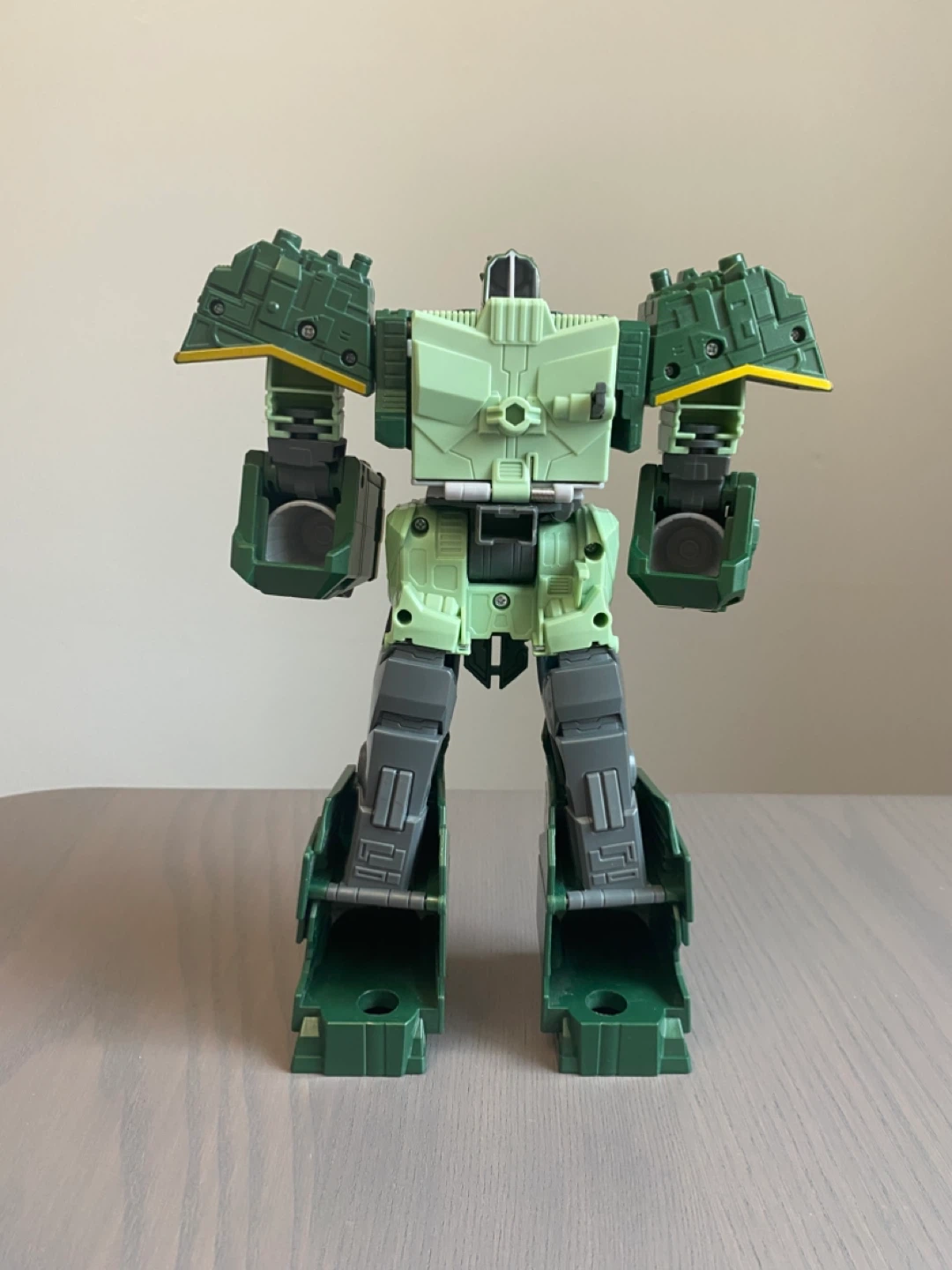 TRANSFORMERS IACONUS CYBERVERSE ULTIMATE CLASS 2020 HASBRO - photo 2