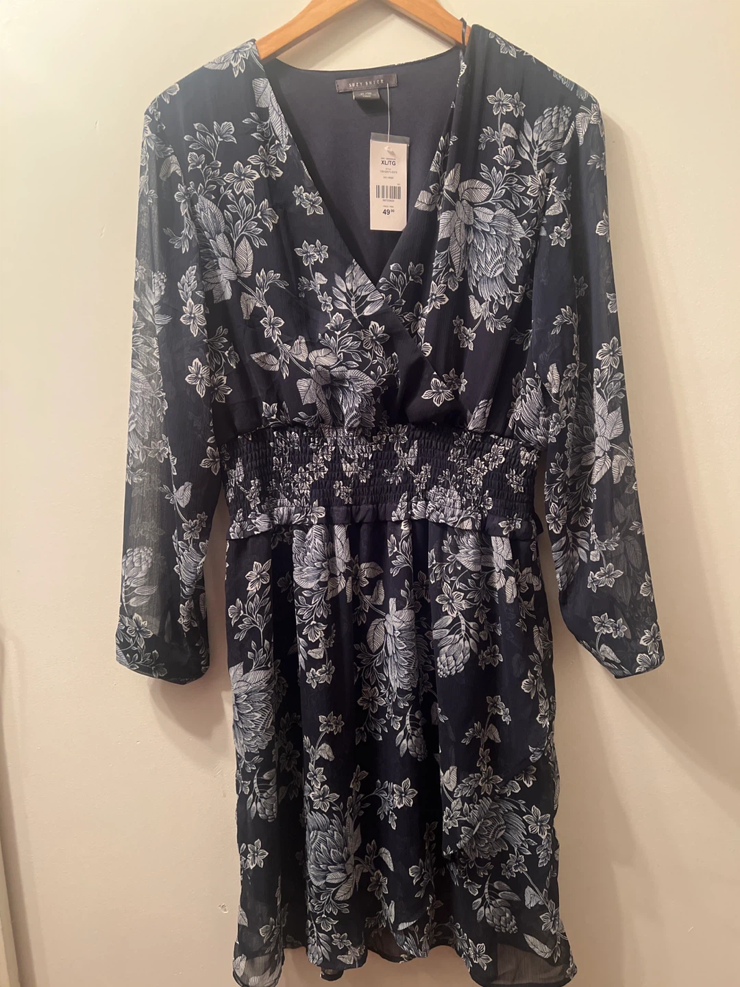 Brand new Floral Smocked Waist Dress -suzyshier