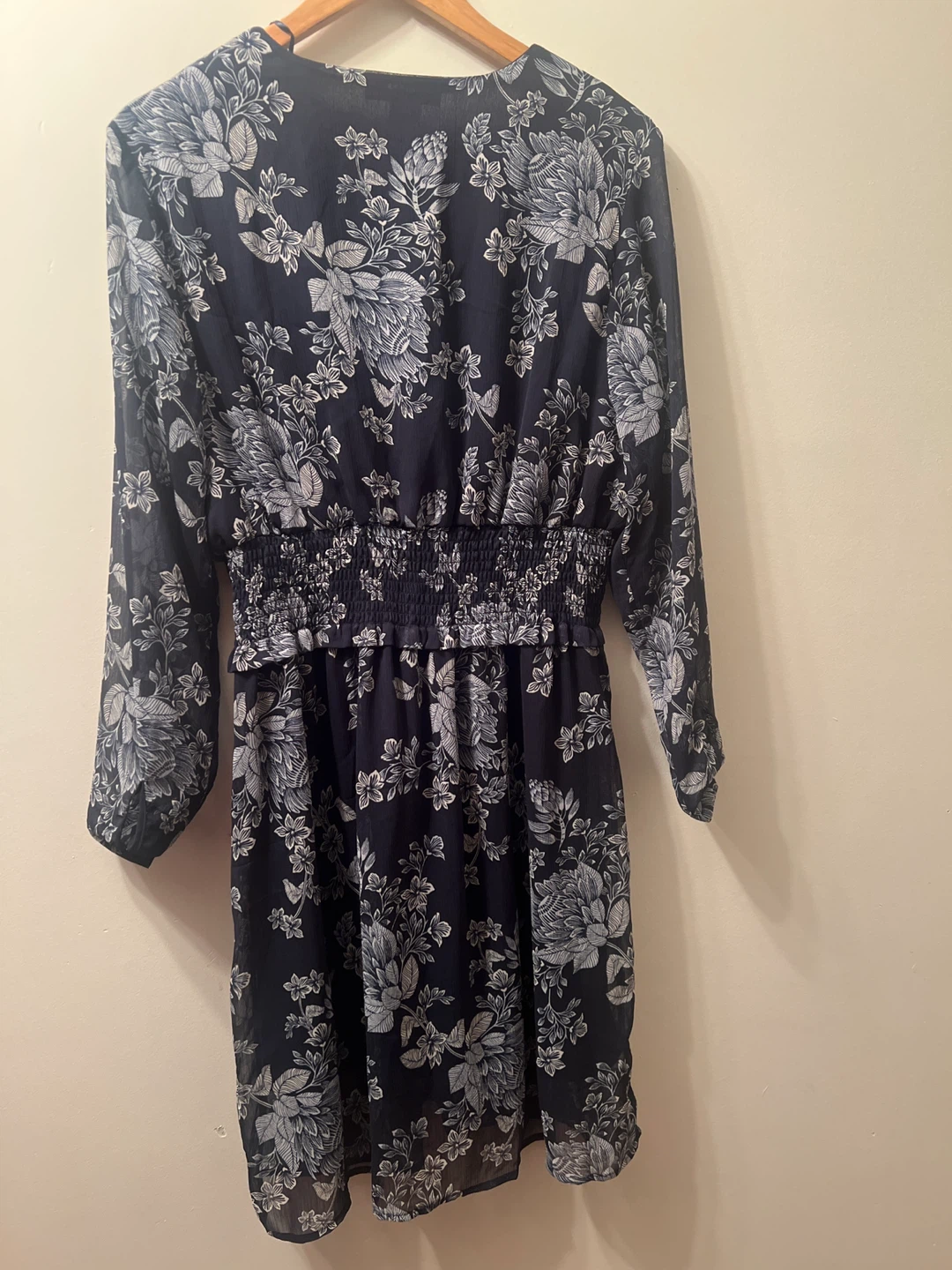 Brand new Floral Smocked Waist Dress -suzyshier - photo 2