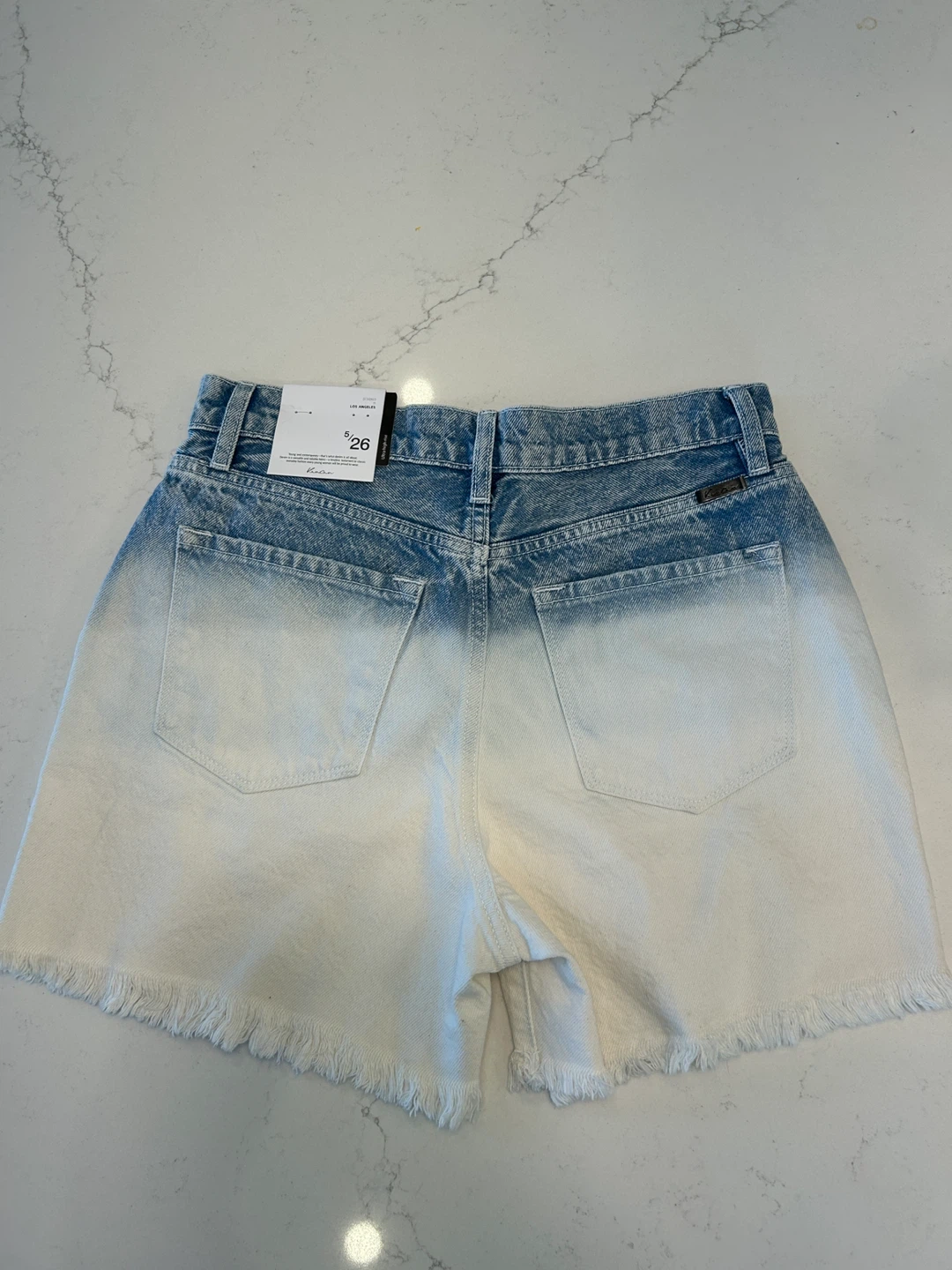 KanCan LA Distressed Denim ombré Shorts Size 5/26 - photo 2
