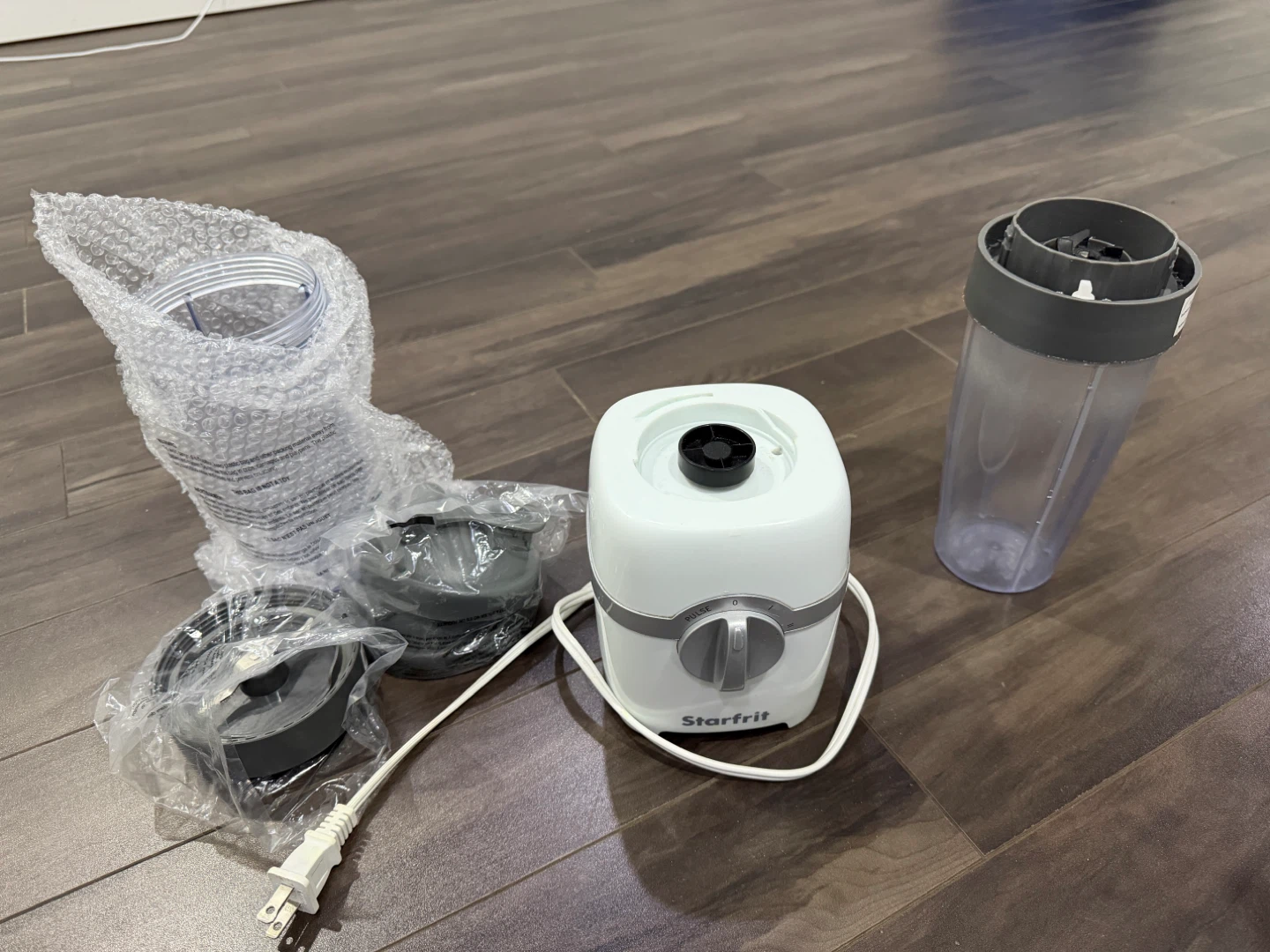 Starfrit white Personal Blender ( 7 piece) with box packaging - photo 2