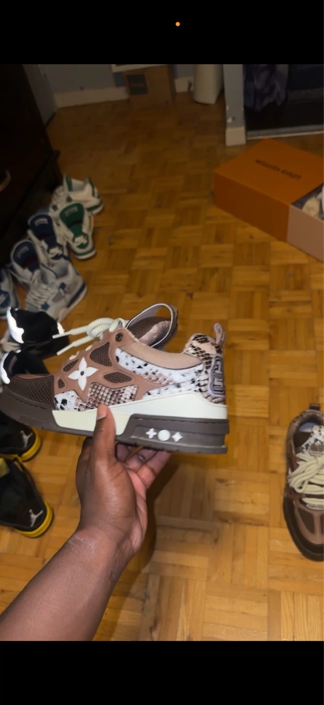 Louis Vuitton "LV Trainer 2 Sneaker" Brown Snake Print - photo 2