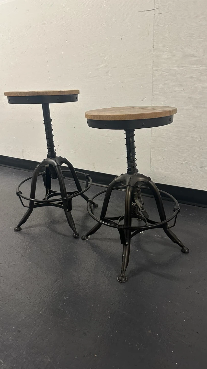 Adjustable Industrial Bar Stool with Wooden Seat