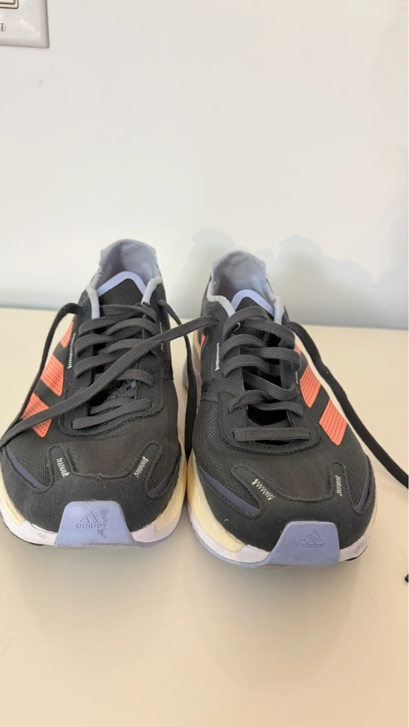 Adidas Adizero Boston 11 Running Shoes