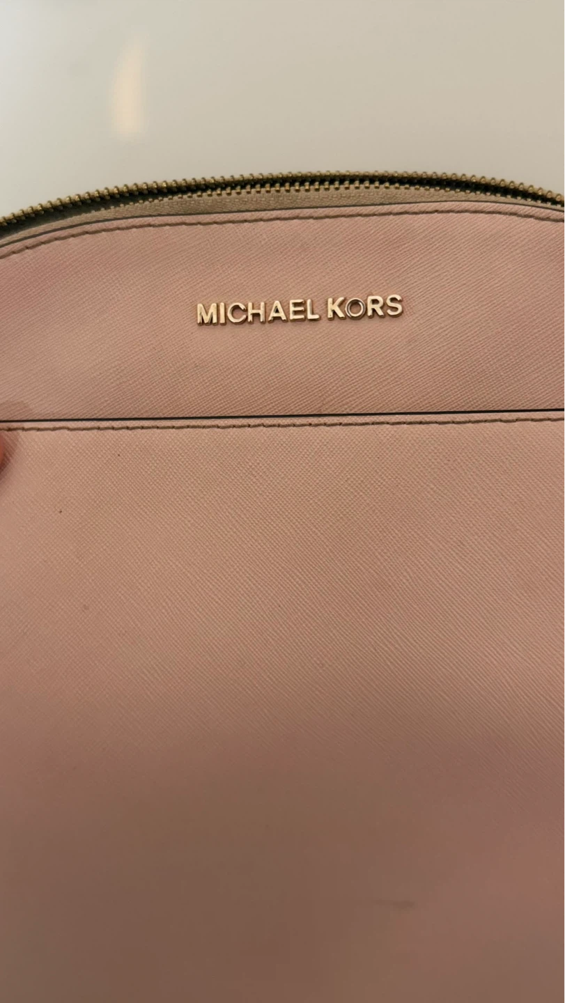 Michael Kors Pink Leather Backpack - photo 5
