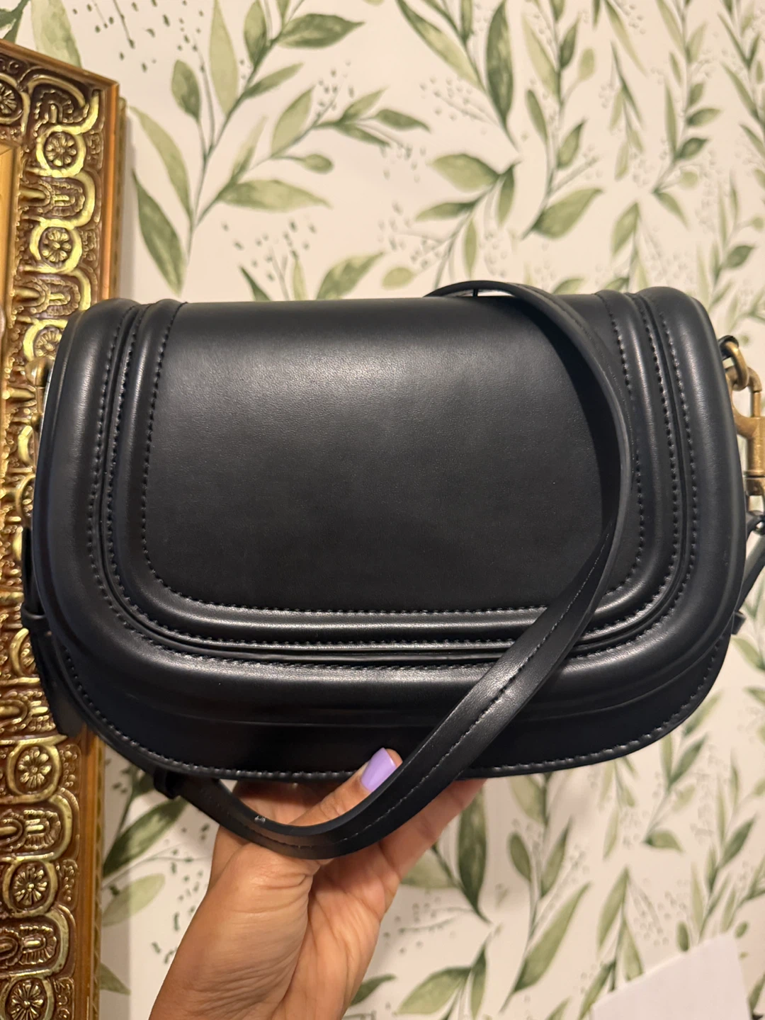 Black Leather Crossbody Bag - photo 3