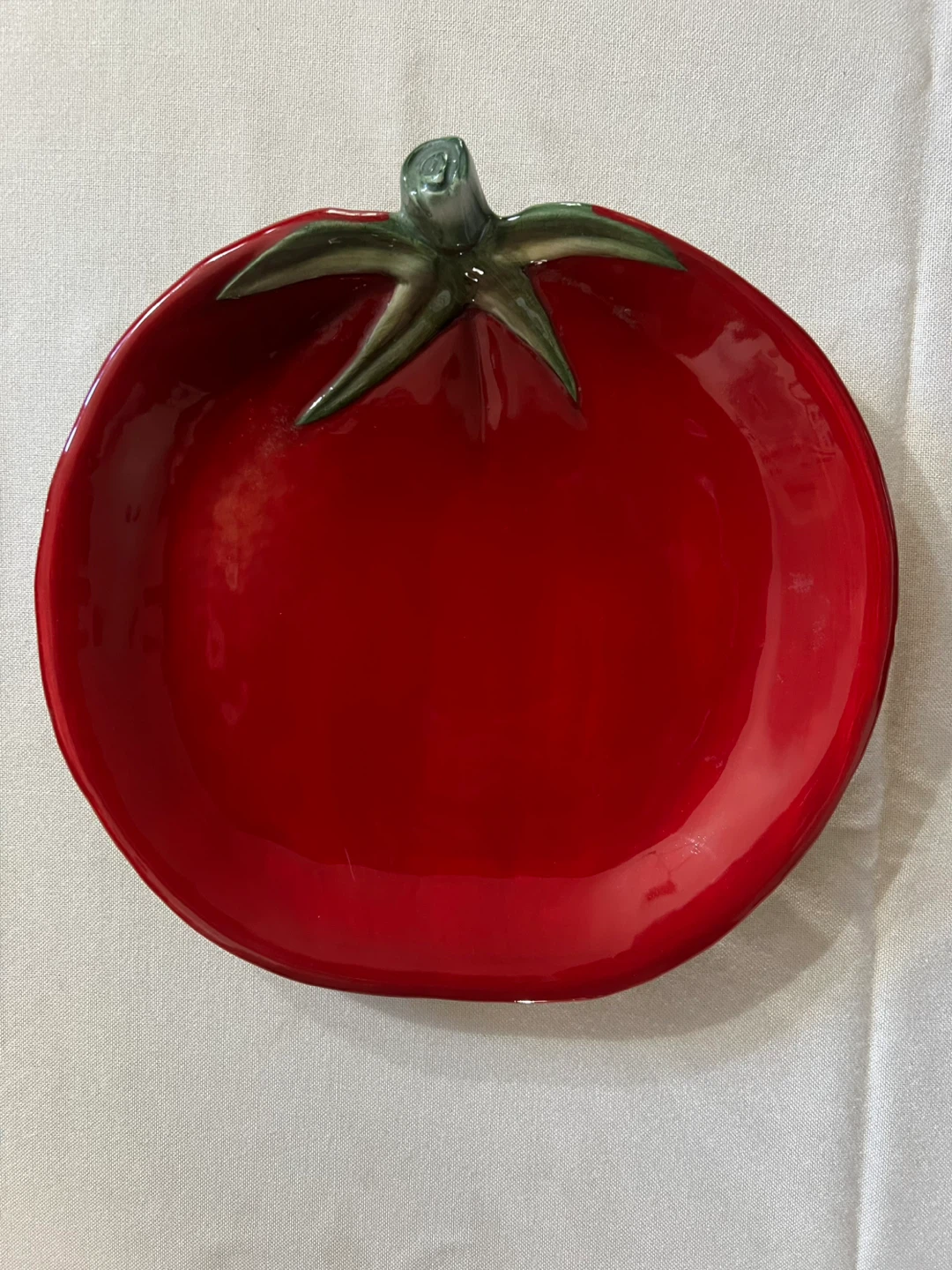 American Retro Tomato Plate