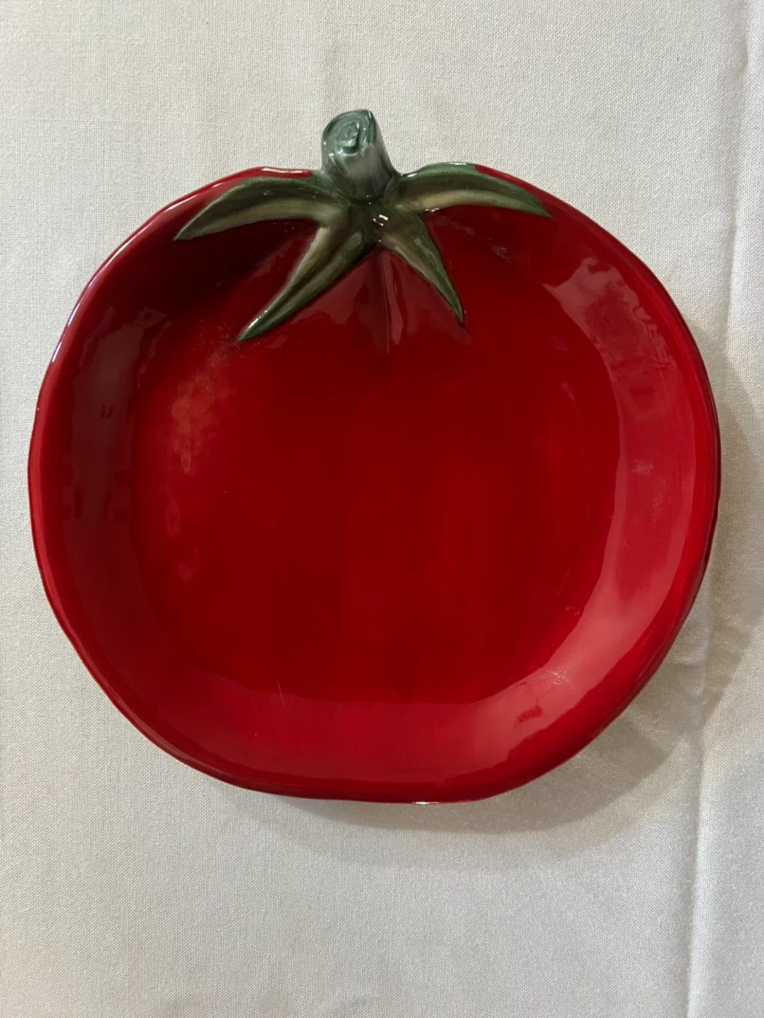 American Retro Tomato Plate